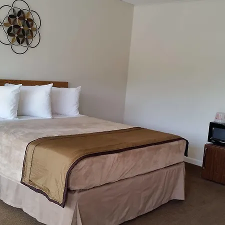 Surfside Motel